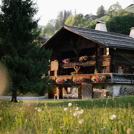 La Ferme Du *